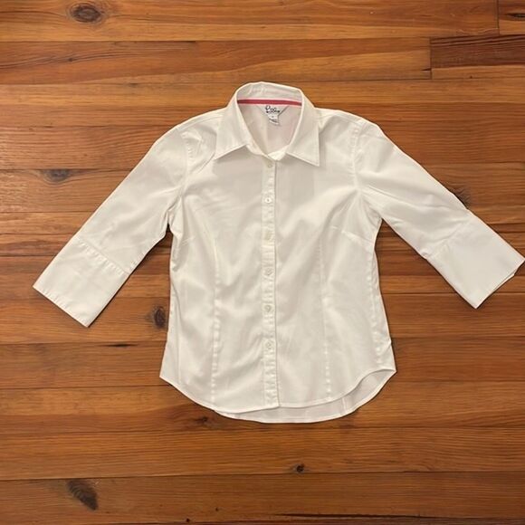 Lilly Pulitzer White Button Up Blouse Shirt Womens Size 2 Classic Preppy - Picture 3 of 8
